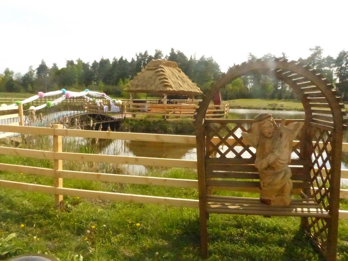 Karczma Góralska Bed and Breakfast Wisznice Exterior foto